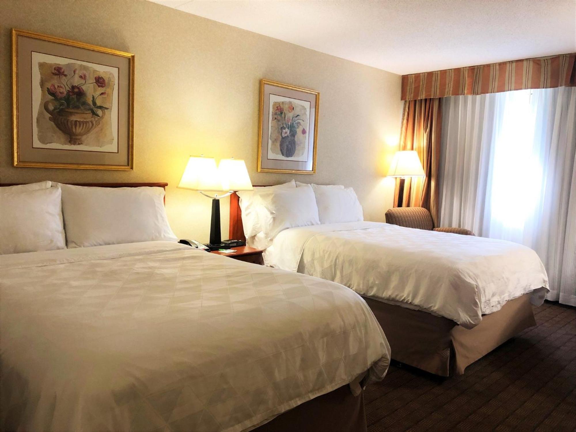 Holiday Inn Laval Montreal By Ihg Buitenkant foto