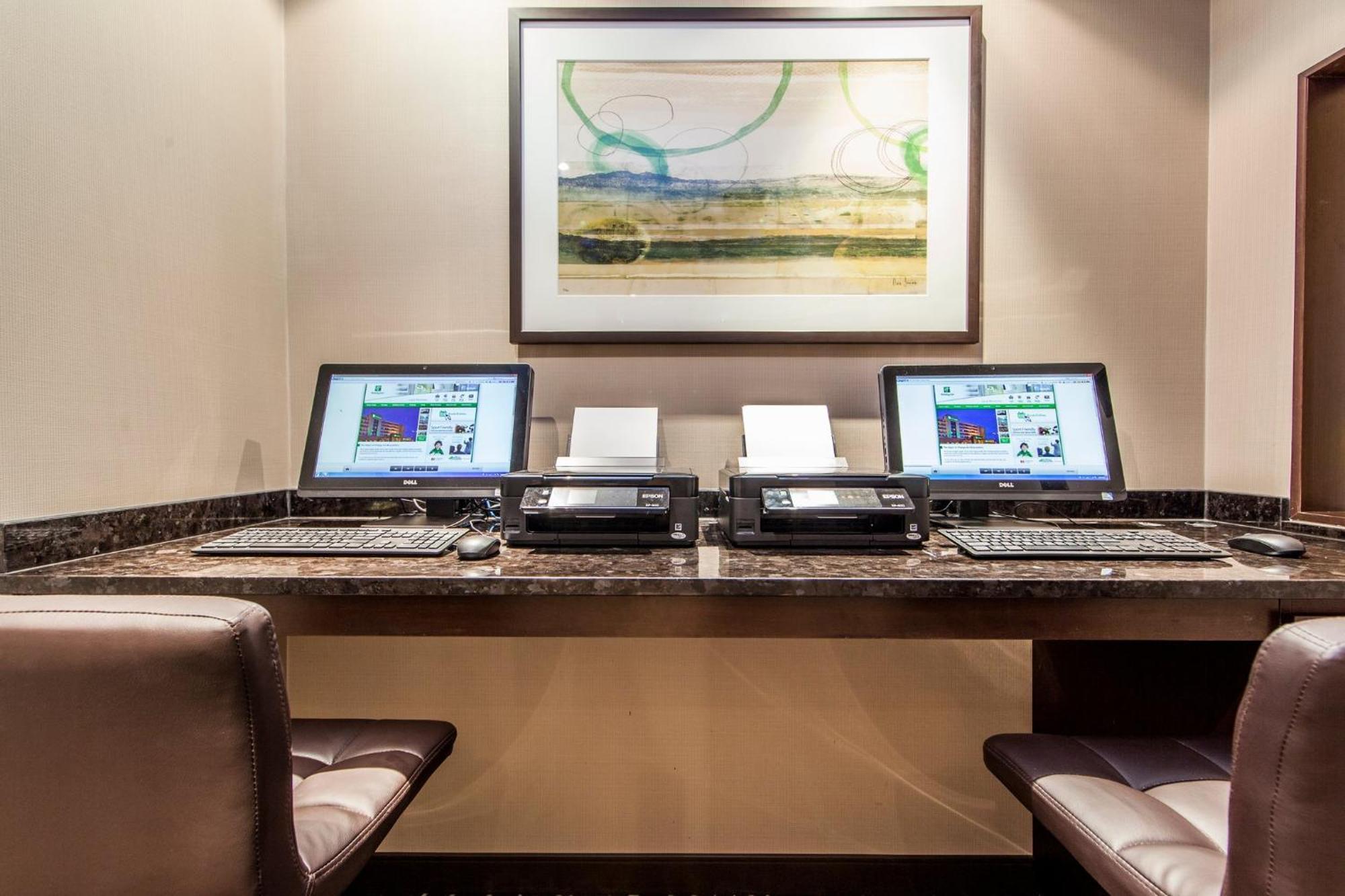Holiday Inn Laval Montreal By Ihg Buitenkant foto